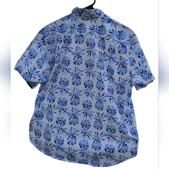Joe Marlin Large White Button-Up Shirt w/ Blue Pineapple Print - Picture 2 of 3